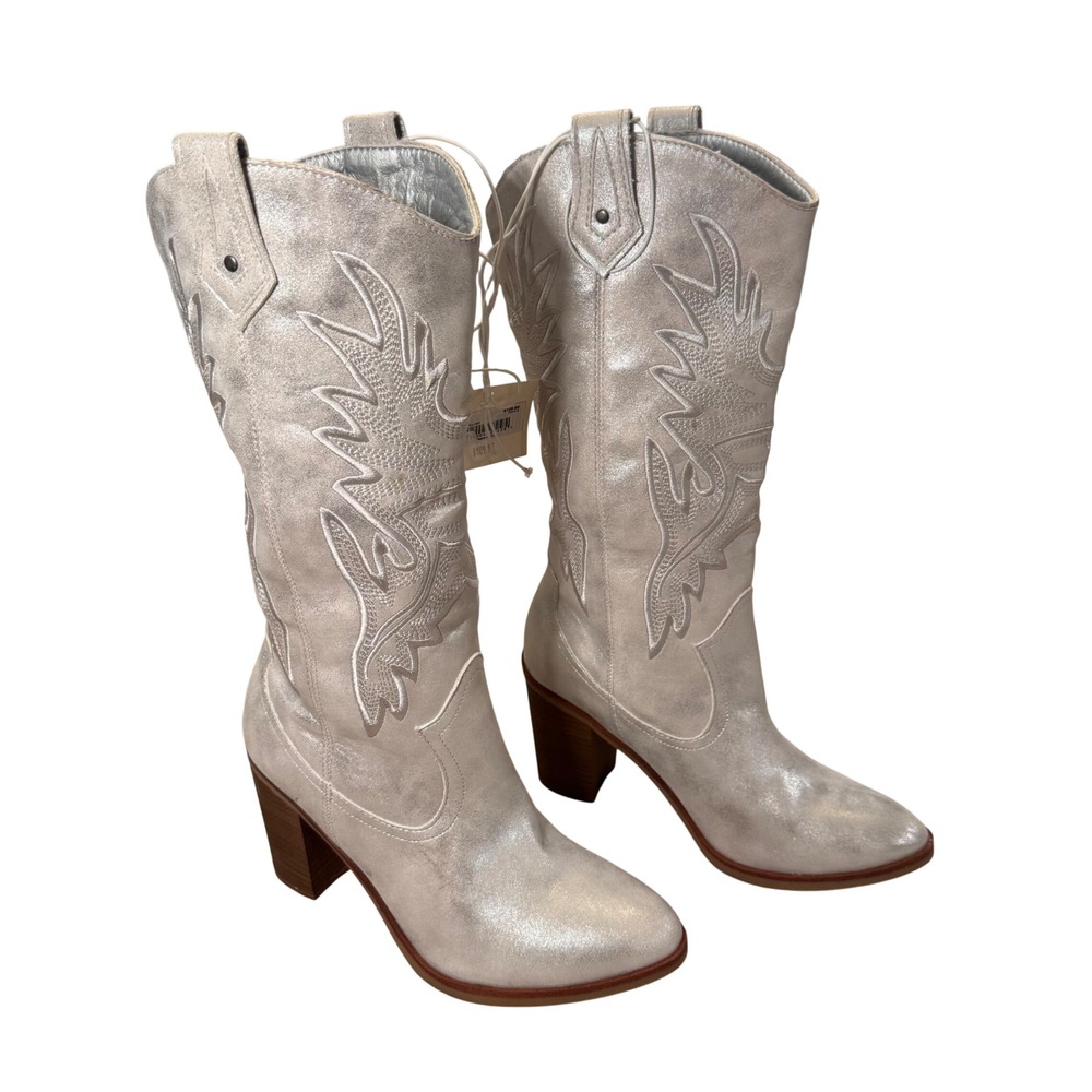 NWT Altar'd State White Silver Metallic Western Cowboy Boots Festival Boho Sz6.5